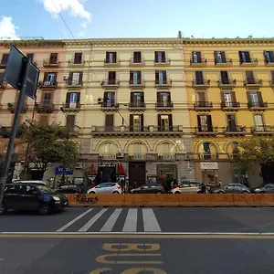 Pensión La Casa Di Halley, Nápoles